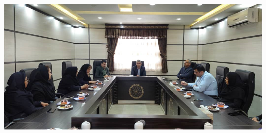 دیدار نوروزی کارکنان با رئیس اتاق بازرگانی بیرجند+ عکس