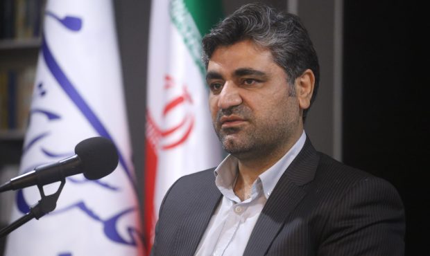 عدم تمکین از قوانین باعث مشکلات اقتصادی شده است