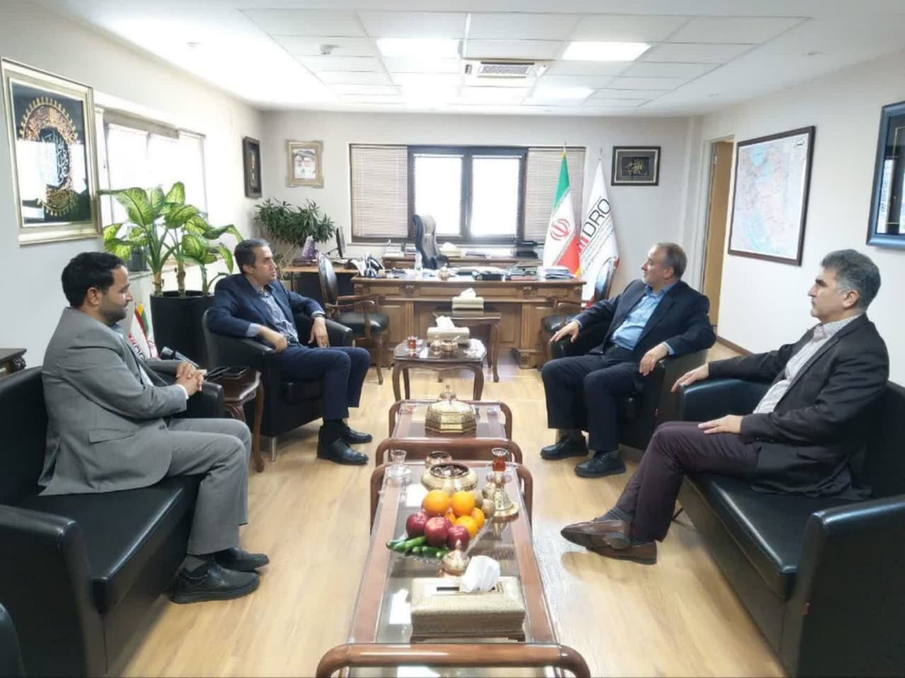 روند اجرای پست ۴۰۰ کیلو وات نهبندان، شتاب می گیرد روند اجرای پست ۴۰۰ کیلو وات نهبندان، شتاب می گیرد