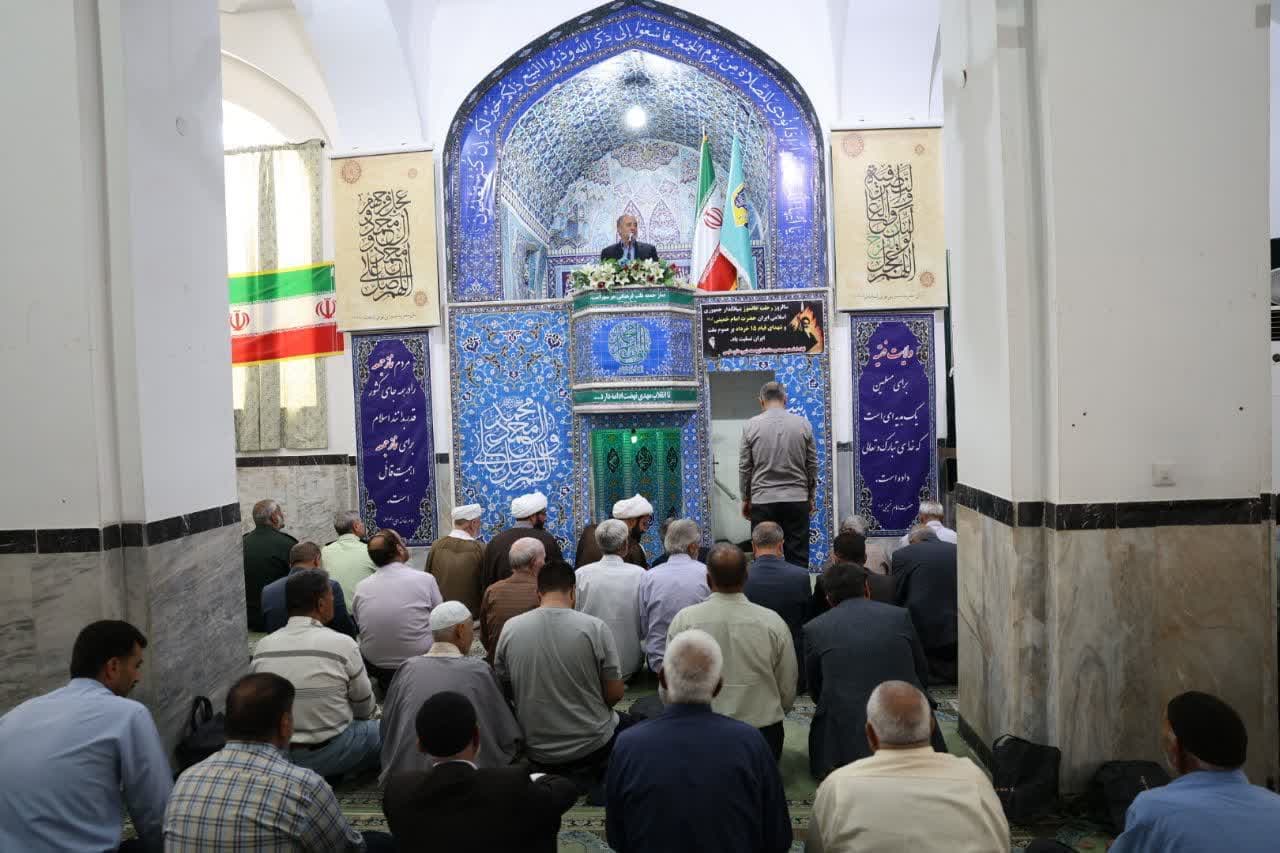 خراسان جنوبی الگویی از همدلی بین مسئولان و مردم شناخته میشود خراسان جنوبی الگویی از همدلی بین مسئولان و مردم شناخته میشود