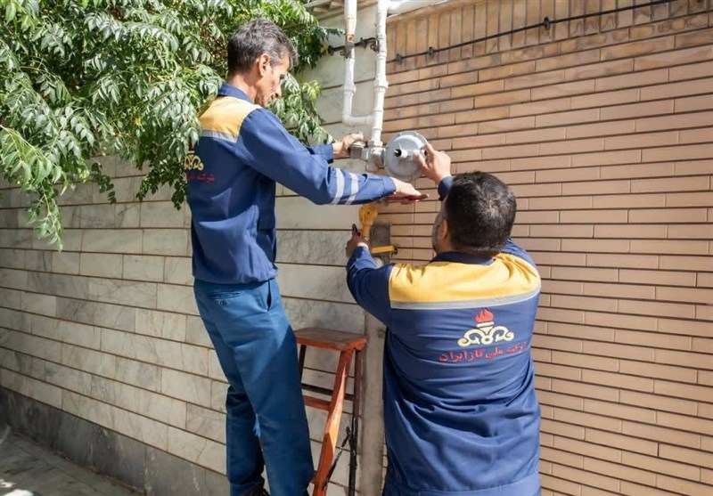 طرح حذف نشر گاز در آرین‌شهر اجرا شد