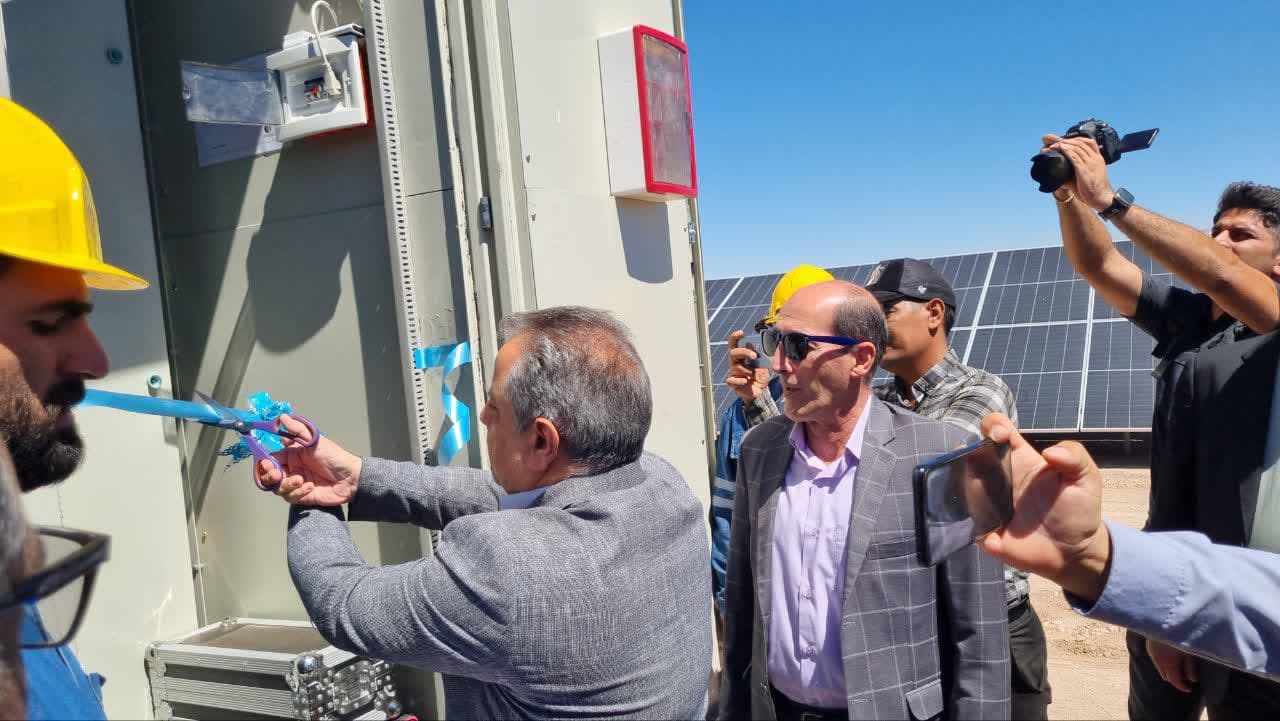 ظرفیت نیروگاه خورشیدی خراسان جنوبی تا پاییز افزایش می‌یابد