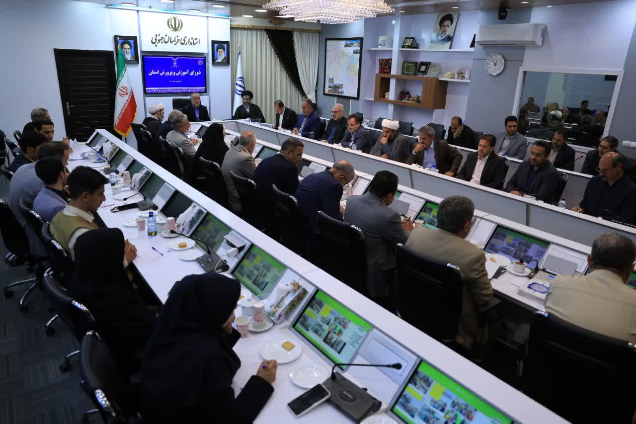 افتتاح ۵۸ پروژه نهضت عدالت آموزشی در خراسان جنوبی تا مهر امسال