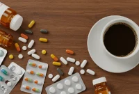 هرگز قهوه و چای را با این داروها نخورید!