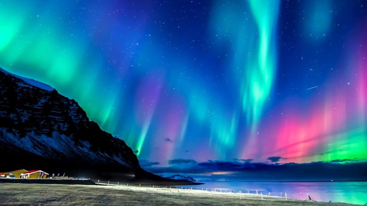 آشنایی با پدیده شفق قطبی روسیه + راهنمای بازدید آشنایی با پدیده شفق قطبی روسیه + راهنمای بازدید