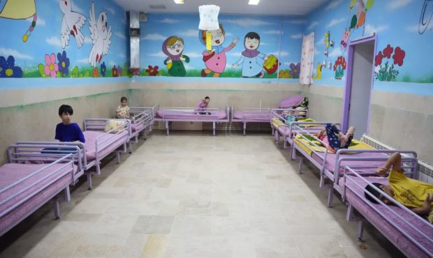 روایتی از عشق و لبخند معلولان در توانبخشی حضرت علی اکبر(ع) بیرجند