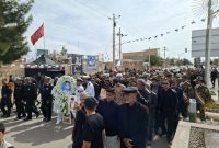 از عرشه دنا تا آغوش کویر/ تشییع باشکوه شهید «فرهاد رضایی» در آیسک از عرشه دنا تا آغوش کویر/ تشییع باشکوه شهید «فرهاد رضایی» در آیسک