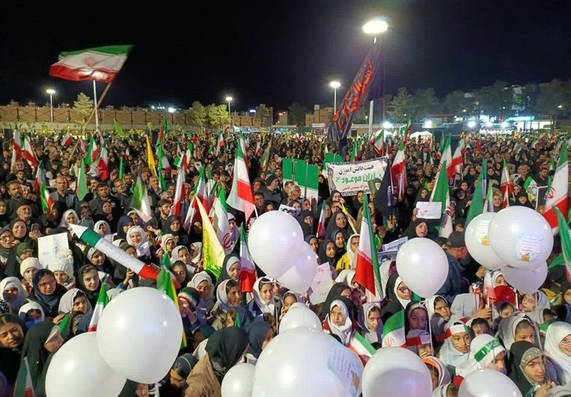 خروش شب سی‌وهشتم بیرجند؛ از غوغای «بی‌تاب میناب» تا قیام نخبگان