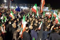 طنین فریاد استکبارستیزی در بیرجند/ برپایی میز خدمت در میدان