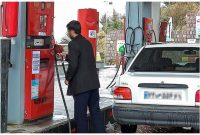 گره کور صف‌های بنزین در خراسان جنوبی/ چرا با وجود کارت شخصی باز هم در صف می‌ایستیم؟