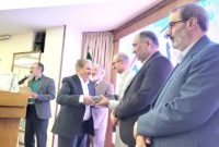 کمک يک ميليارد و 200 ميليون توماني مدير عالي مجتمع  کارخانجات کاشي و سراميک فرزاد به خانواده‌هاي زندانيان 
